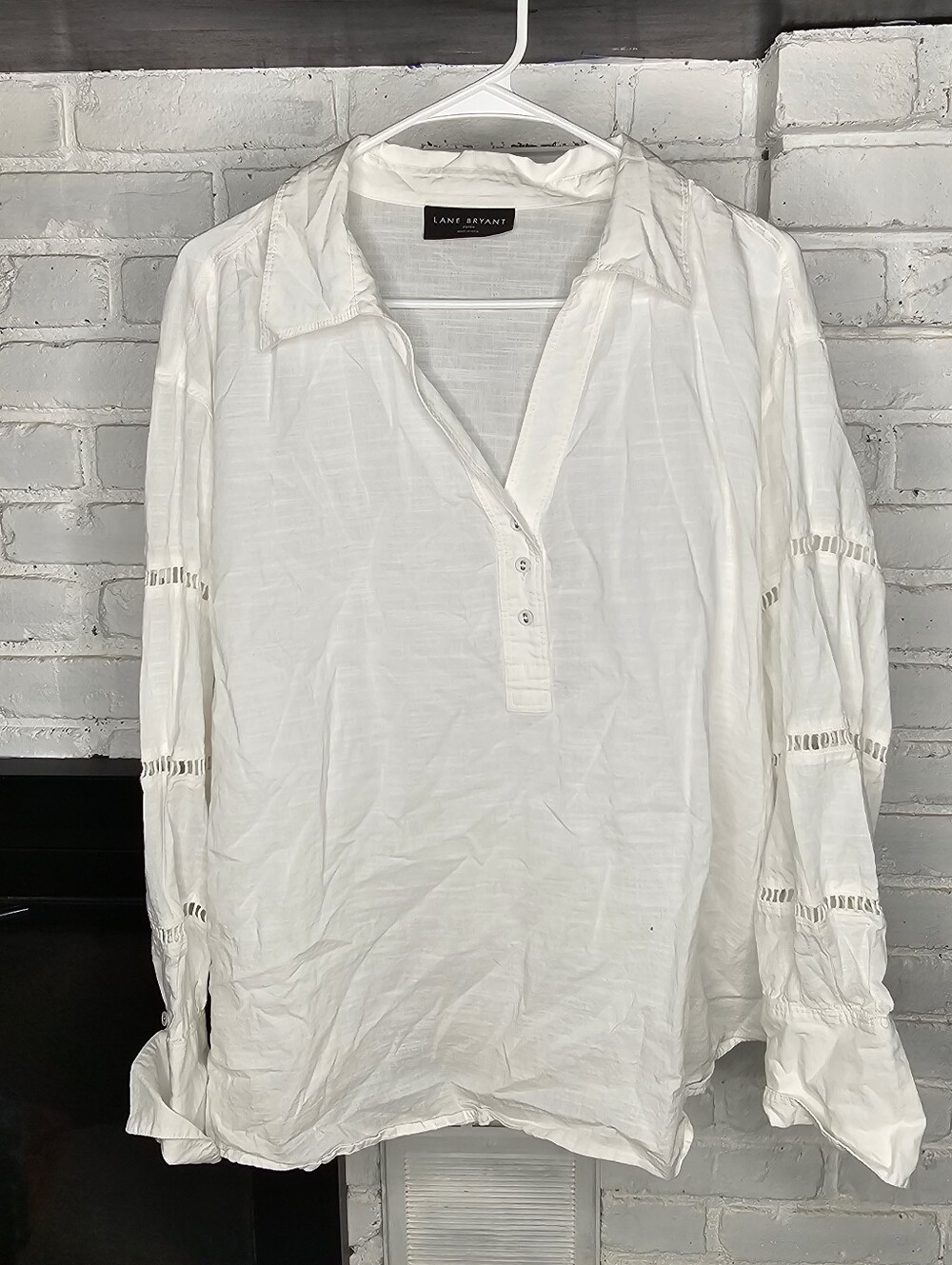 22/24 Lane Bryant White Pullover Button-Front Blouse with Ladder Lace Sleeves22